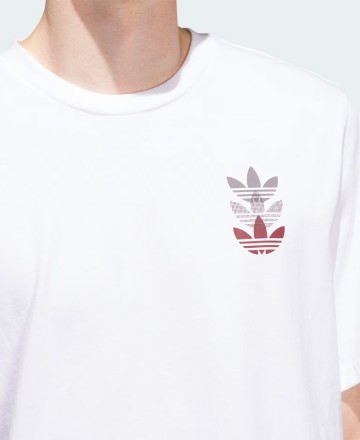 Remera 
Adidas Triple Trifolio