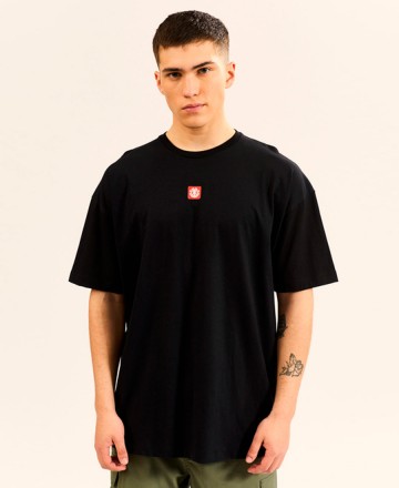 Remera
Element Made To Endure Over