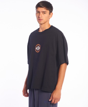 Remera 
Independent Fire Starter