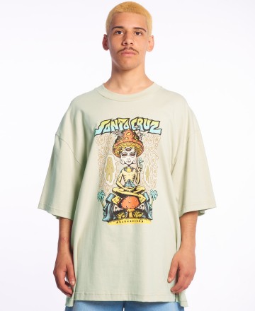 Remera 
Santa Cruz Winkowski Spaced Out Front