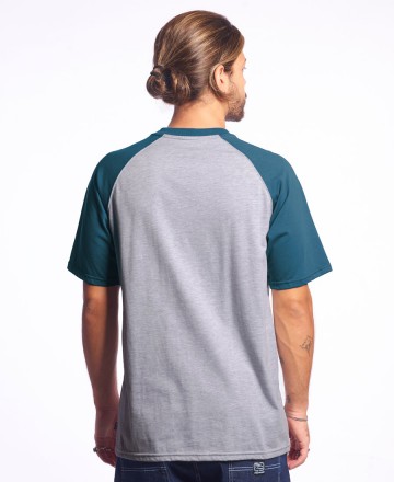 Remera 
Rip Curl Raglan Surf Remera 
Rip Curl Raglan Surf