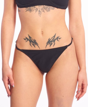 Bombacha 
Isabel La Catlica C-Less Hi Love