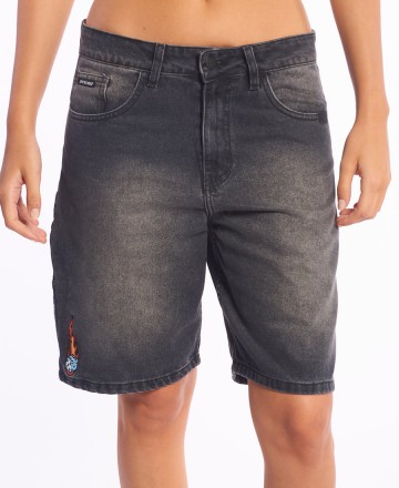 Bermuda 
Santa Cruz Flaming Dice Dot Carpenter