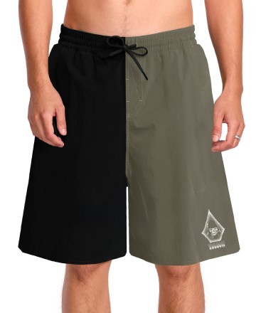 Boardshort 
Volcom Black & White 22