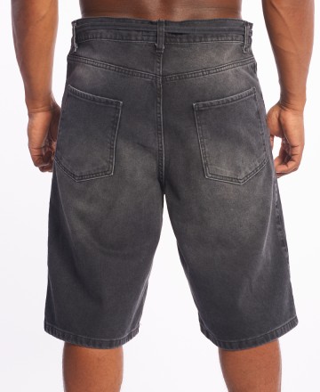 Bermuda 
Y T Quique? Loose 23