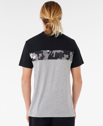 Remera 
Rip Curl Undertow Panel